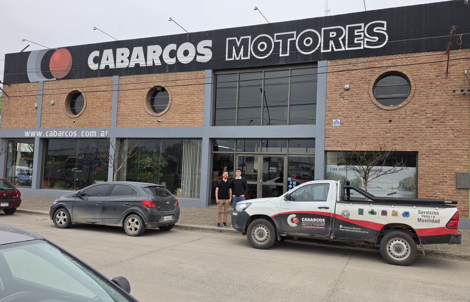 Visita a la planta de Cabarcos Motores en General Roca